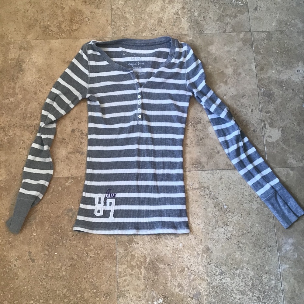 Aeropostale Women's Long Sleeve Shirt